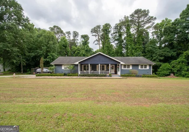 4th image of 555 White Rd, Fayetteville, GA 30214 | MLS# 10777574