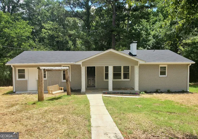 Homes for sale in Winder, GA | 853 Moon Bridge Road, Winder, GA 30680 | MLS# 10790871