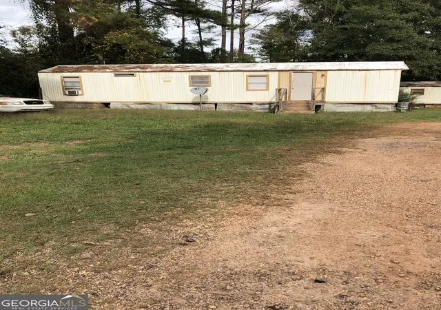 Photo 3 of Single family home for sale at 607 Boxankle Rd, Forsyth, GA 31029 | MLS# 10679485 | Listing updated on 2026-07-10