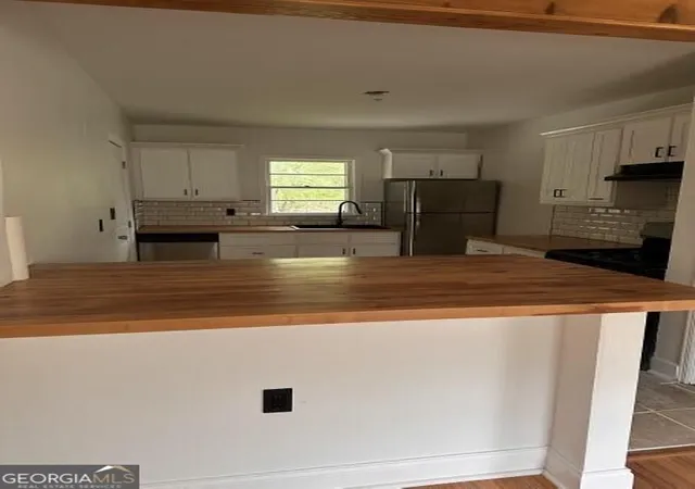 Photo 3 of Single family home for sale at 2037 Brannen Rd SE, Atlanta, GA 30316 | MLS# 10806307 | Listing updated on 2026-09-23