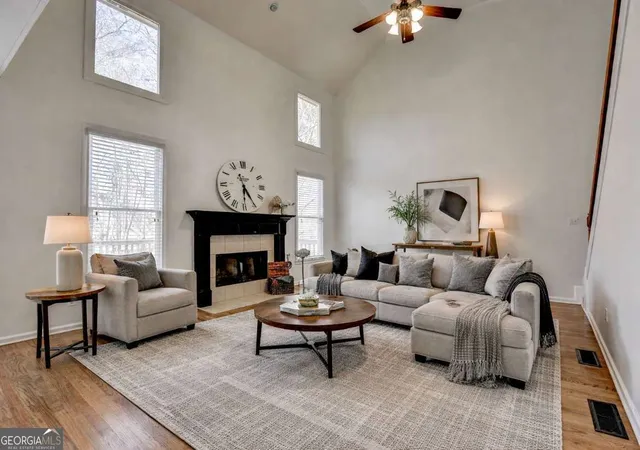 2nd image of 1654 Summersweet Ln, Dacula, GA 30019 | MLS# 10814124