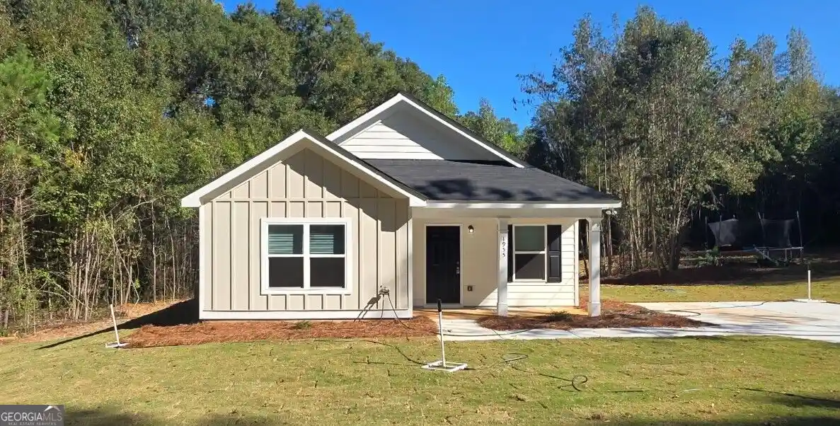 Photo 1 of Sale Pending at 1955 Hollis St, Athens, GA 30605 | MLS# 10872619 | Listing updated on 2026-10-21