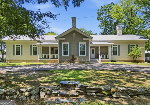 3rd image of 703 Forrest Ave, Rockmart, GA 30153 | MLS# 10767238
