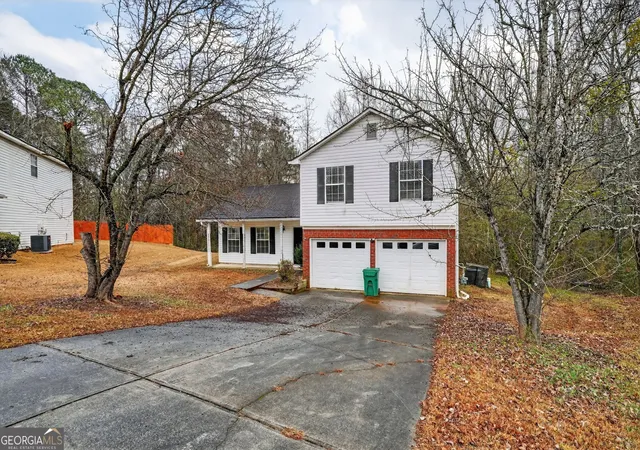 3rd image of 2247 Clayton Rdg, Lithonia, GA 30058 | MLS# 10691669