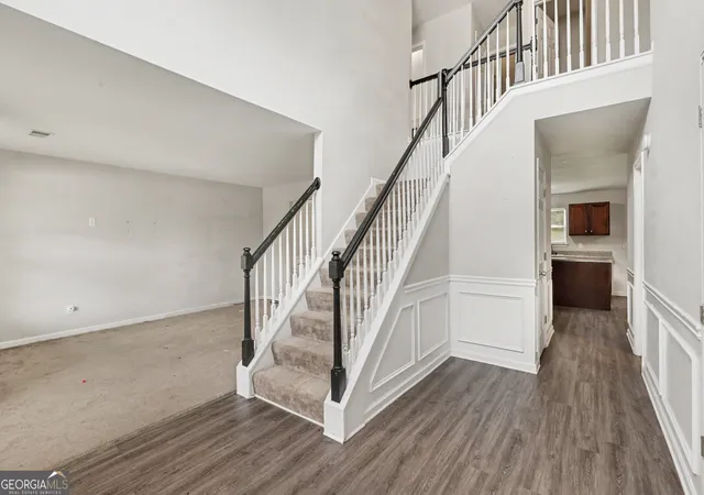Photo 4 of Single family home for sale at 2554 Wrangler Dr SW, Atlanta, GA 30331 | MLS# 10785485 | Listing updated on 2026-07-23
