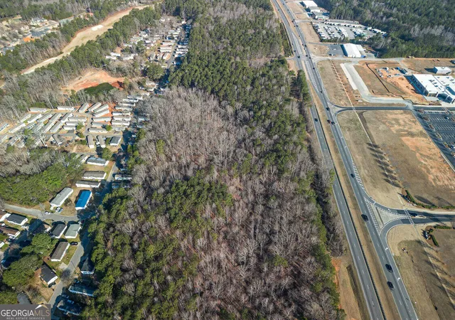 3rd image of 4664 Cobb Pkwy N, Acworth, GA 30101 | MLS# 10831222