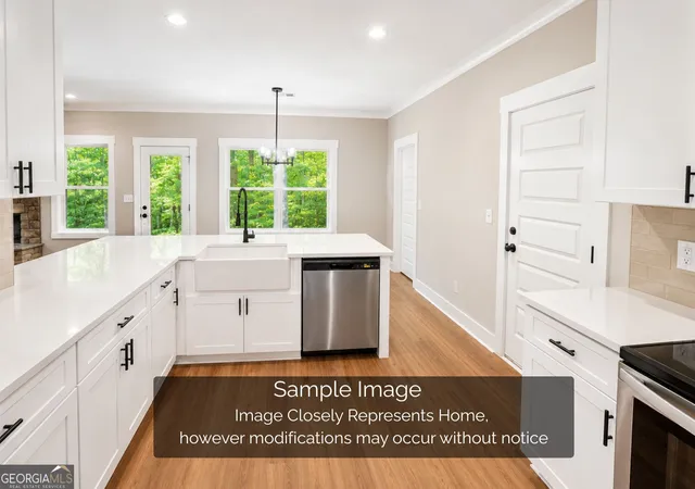 5th image of 328 Spring Field Dr, Clarkesville, GA 30523 | MLS# 10798142