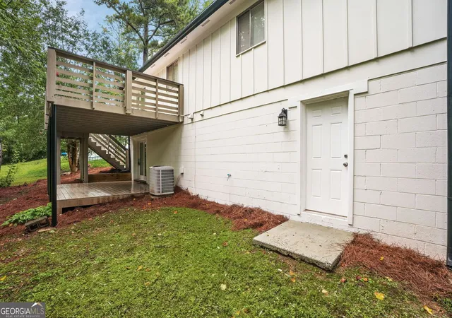Photo 3 of Single family home for sale at 2153 Green Hill Dr Sw, Marietta, GA 30008 | MLS# 10805420 | Listing updated on 2026-08-26