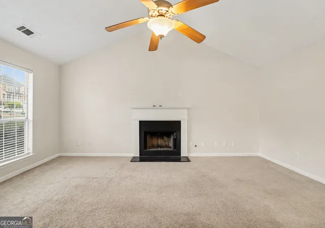 Photo 4 of Sale Pending at 725 River Mist Dr, Jonesboro, GA 30238 | MLS# 10649411 | Listing updated on 2026-09-21
