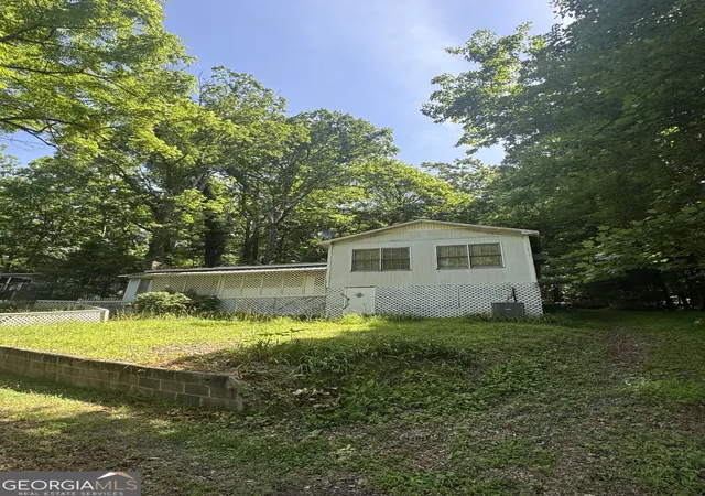 Photo 2 of Townhouse for sale at 2736 Ridgecrest Cir, Hiawassee, GA 30546 | MLS# 10790364 | Listing updated on 2026-08-13