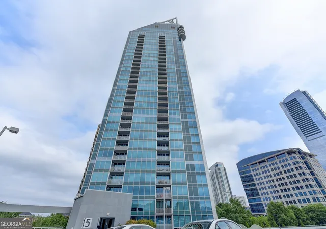 Homes for sale in Atlanta, GA | 3338 Peachtree Rd Ne, Atlanta, GA 30326