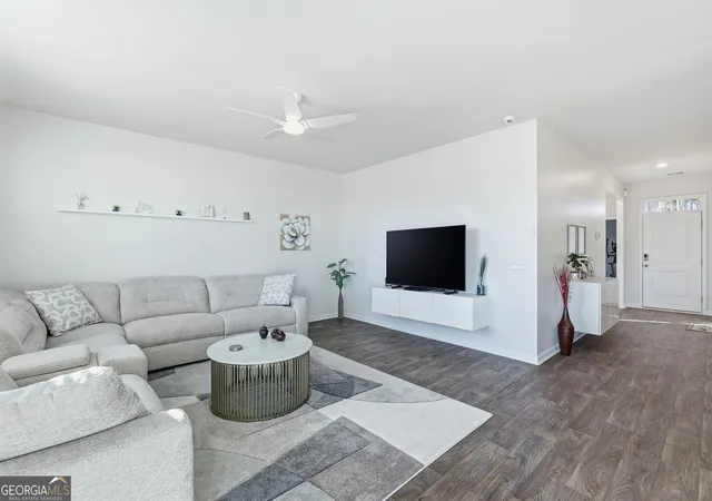 5th image of 160 Troupe Dr, Savannah, GA 31407 | MLS# 10794902