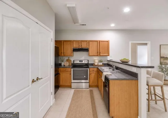 5th image of 7712 Autry Cir, Douglasville, GA 30134