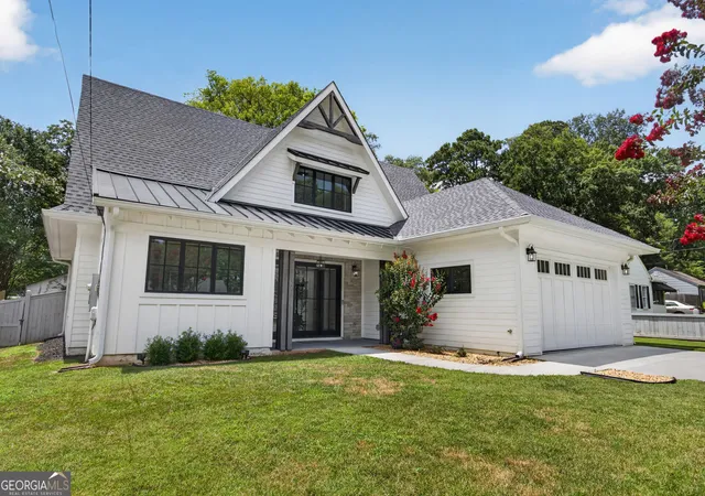 3rd image of 144 Jackson Cir Se, Marietta, GA 30060 | MLS# 10809790