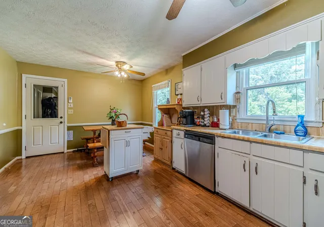 Photo 3 of Single family home for sale at 4285 Bending River Trl SW, Lilburn, GA 30047 | MLS# 10753206 | Listing updated on 2026-08-13