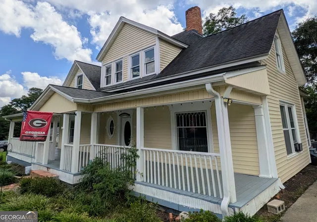 1st image of 231 Bowers St, Royston, GA 30662 | MLS# 10822390
