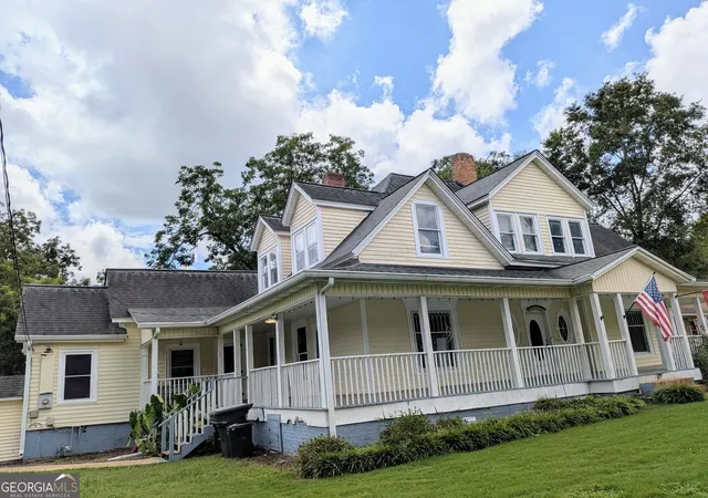 Photo 3 of Single family home for sale at 231 Bowers St, Royston, GA 30662 | MLS# 10822390 | Listing updated on 2026-09-15
