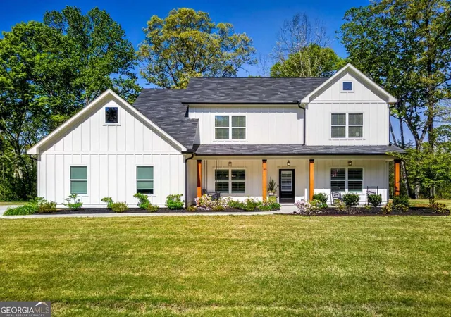 Homes for sale in Dahlonega, GA | 180 Rivermont Ln, Dahlonega, GA 30533 | MLS# 10735495