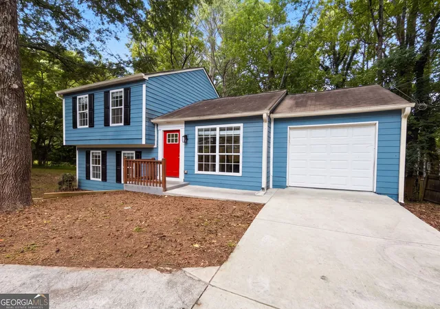 1st image of 5067 Redan Rd, Stone Mountain, GA 30088 | MLS# 10811845