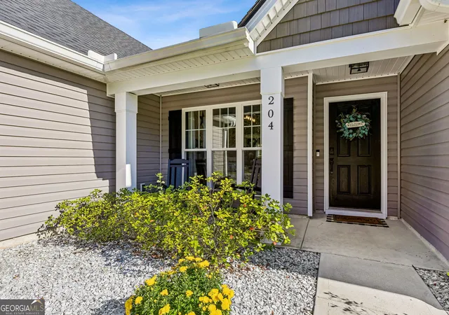 Photo 3 of Single family home for sale at 204 Bowline Ln, Kingsland, GA 31548 | MLS# 10768698 | Listing updated on 2026-10-03