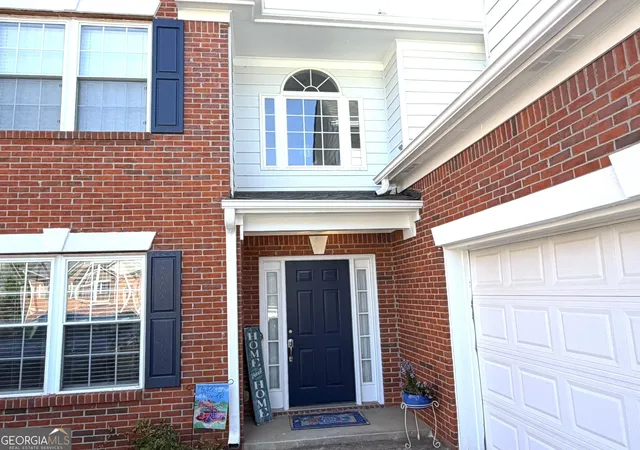 Photo 4 of Single family home for sale at 492 Mimosa Grv Xing, Tucker, GA 30084 | MLS# 10785289 | Listing updated on 2026-07-15