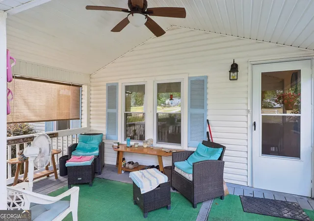 Homes for sale in Bloomingdale, GA | 124 Edgewater Dr, Bloomingdale, GA 31302 | MLS# 10803341