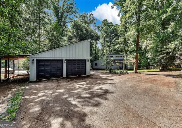 2nd image of 123 Forest Dr, Townville, SC 29689 | MLS# 10809954