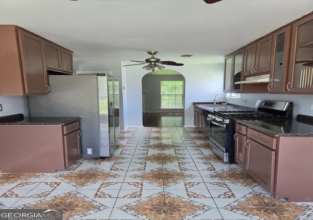 Photo 3 of Single family home for sale at 6923 Biscayne Blvd, Rex, GA 30273 | MLS# 10801215 | Listing updated on 2026-08-12