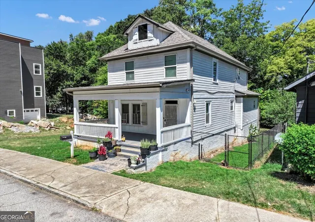 Photo 2 of Single family home for sale at 893 Mitchell St Sw, Atlanta, GA 30314 | MLS# 10833599 | Listing updated on 2026-08-31