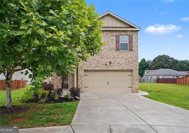1st image of 1965 Osprey Dr, Hampton, GA 30228 | MLS# 10785208