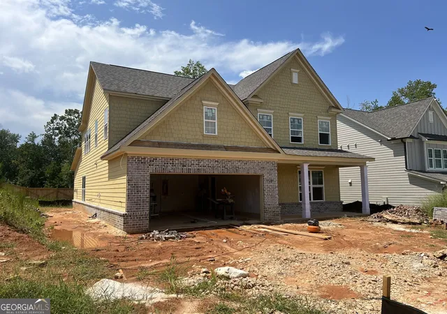 Photo 2 of Single family home for sale at 5667 Evelyn Ln, Flowery Branch, GA 30542 | MLS# 10834883 | Listing updated on 2026-09-11