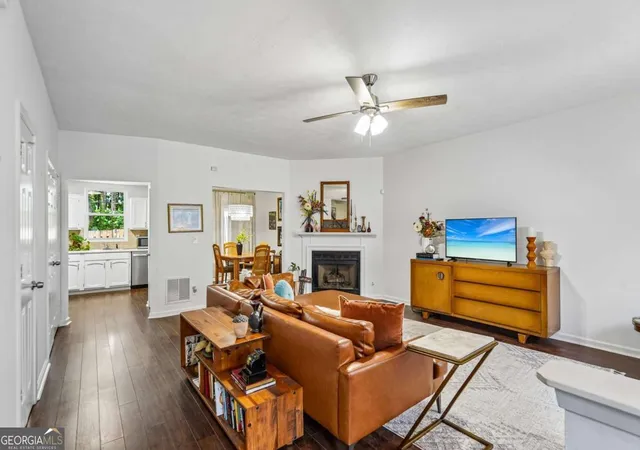Photo 3 of Townhouse for sale at 3965 Wolcott Cir, Atlanta, GA 30340 | MLS# 10828660 | Listing updated on 2026-09-22