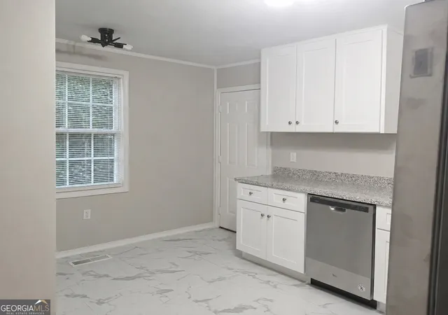 Photo 2 of Multi family home for sale at 184 Wadley St Nw, Atlanta, GA 30314 | MLS# 10793636 | Listing updated on 2026-08-26