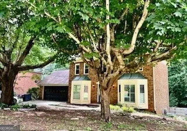 2nd image of 27 Planters Dr Sw, Lilburn, GA 30047 | MLS# 10783969