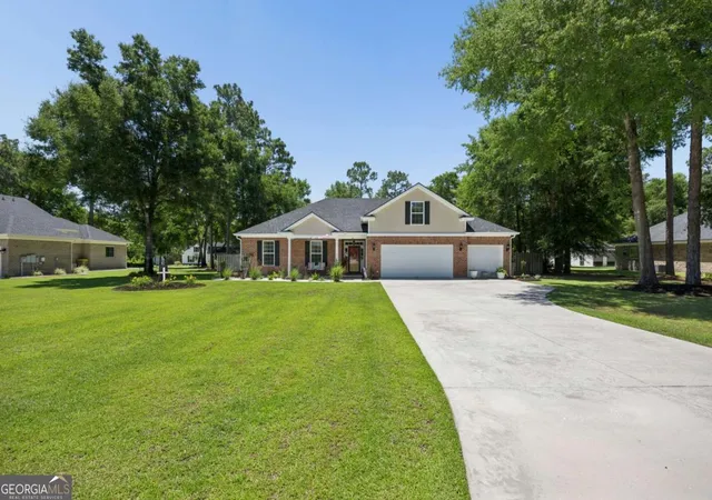 Photo 3 of Single family home for sale at 103 Mingledorff Ct, Springfield, GA 31329 | MLS# 10779585 | Listing updated on 2026-10-02