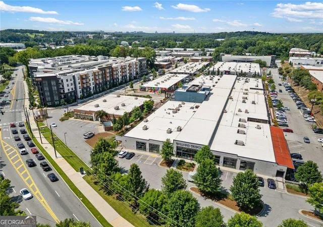 Photo 50 of Townhouse for sale at 501 Defoors Mill Cir Nw, Atlanta, GA 30318 | MLS# 10807550 | Listing updated on 2026-09-15