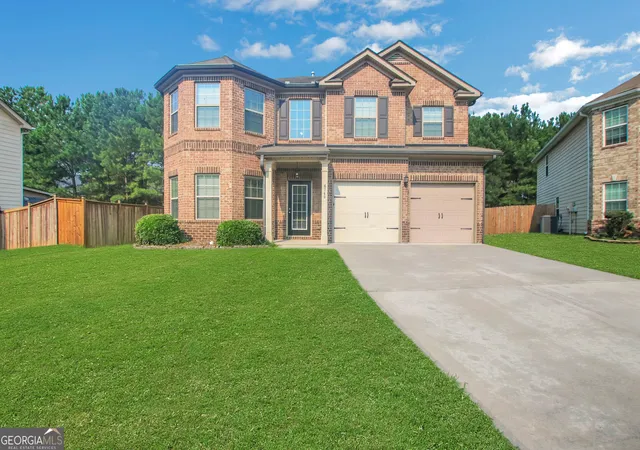 1st image of 6740 Oak Hill Pl, Fairburn, GA 30213 | MLS# 10818975
