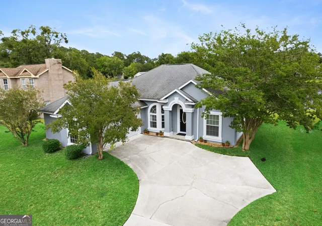 Homes for sale in Saint Marys, GA | 400 Flamingo Dr, Saint Marys, GA 31558 | MLS# 10764245