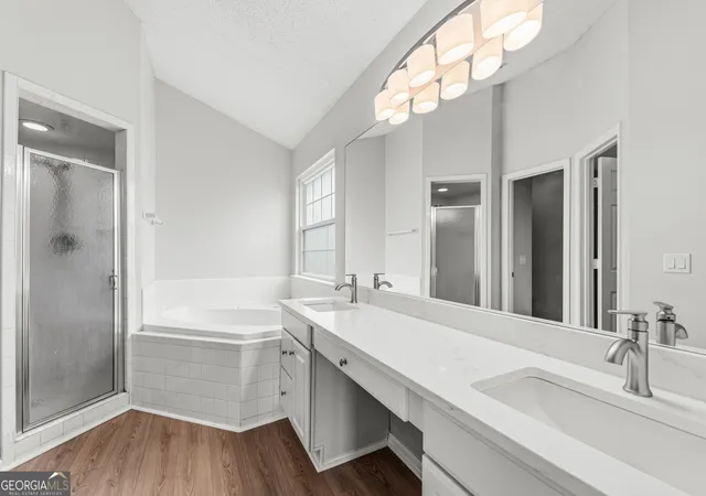 Photo 3 of Single family home for sale at 400 Flamingo Dr, Saint Marys, GA 31558 | MLS# 10764245 | Listing updated on 2026-08-04