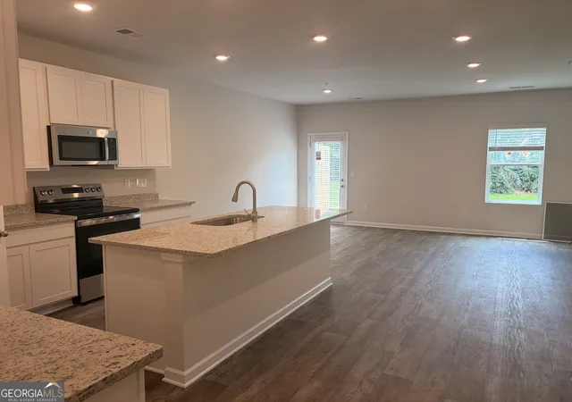 4th image of 8341 Columbia Ct, Palmetto, GA 30268 | MLS# 10780591