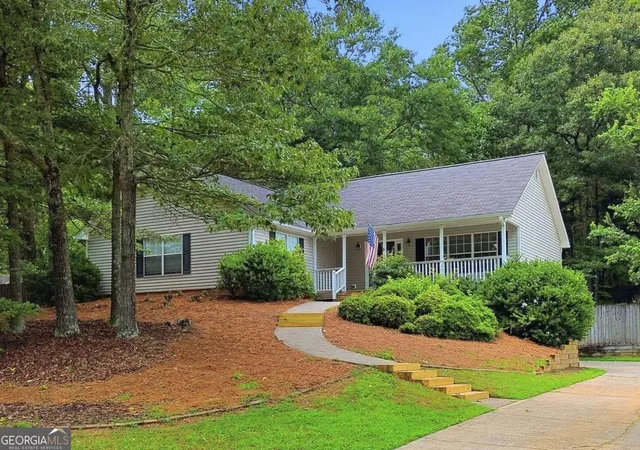 Photo 1 of Single family home for sale at 5295 Harris Crk Dr, Cumming, GA 30040 | MLS# 10805820 | Listing updated on 2026-08-20