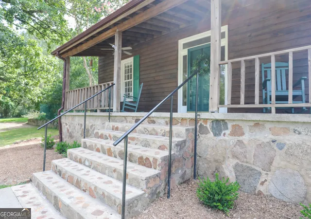 5th image of 363 Sanders Davis, Newnan, GA 30263 | MLS# 10812282