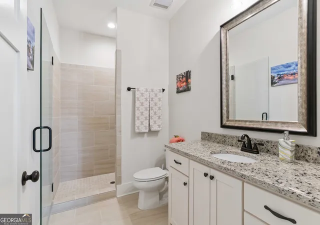 Listing Photo 5 - Condo for sale in building located at 33 Harbor Rd, Jekyll Island, GA 31527