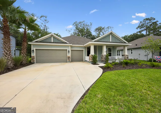 Photo 3 of Single family home for sale at 117 Chinquapin Dr, St. Marys, GA 31558 | MLS# 10790428 | Listing updated on 2026-09-28
