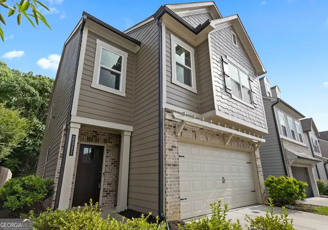 4th image of 2111 Westside Dr, Austell, GA 30106 | MLS# 10790797