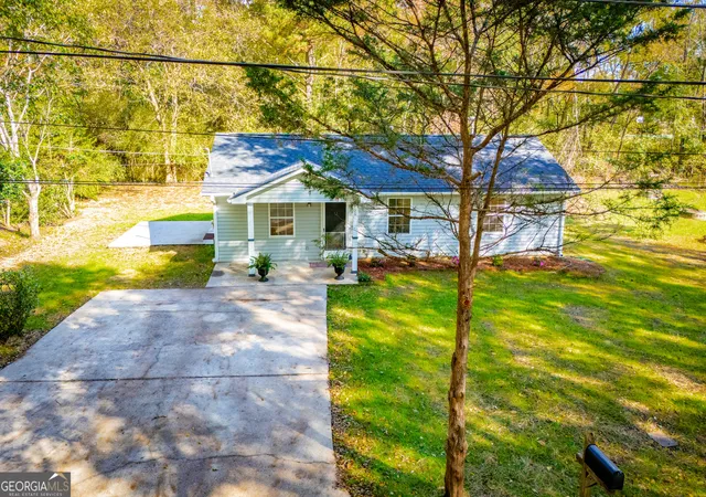 Photo 1 of Sale Pending at 406 Harmon Ave, Carrollton, GA 30117 | MLS# 10635293 | Listing updated on 2026-06-29