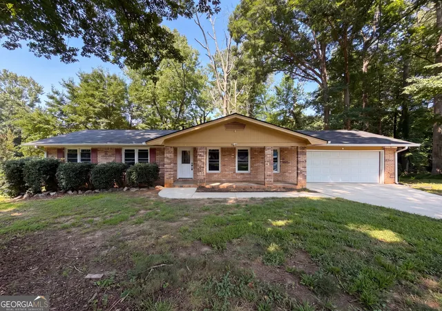 Photo 1 of Single family home for sale at 1653 E Kellogg Cir, Douglasville, GA 30134 | MLS# 10826599 | Listing updated on 2026-08-28