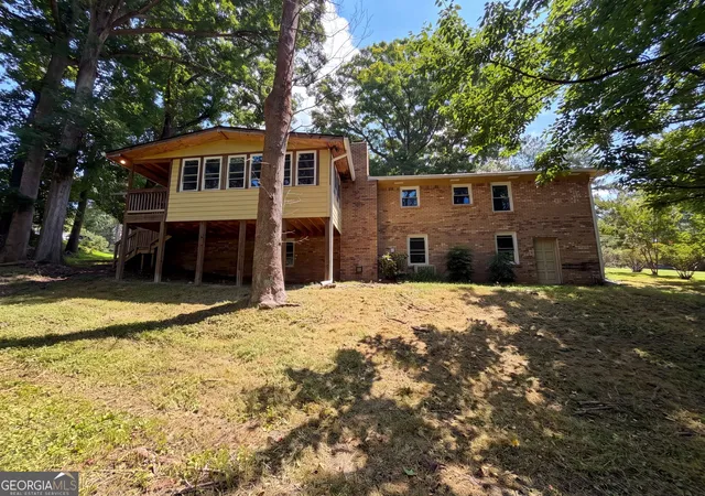 Photo 4 of Single family home for sale at 1653 E Kellogg Cir, Douglasville, GA 30134 | MLS# 10826599 | Listing updated on 2026-08-28