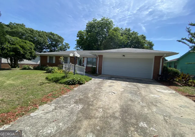 Photo 2 of Single family home for sale at 6092 Prestige Valley Rd, Morrow, GA 30260 | MLS# 10766244 | Listing updated on 2026-07-19