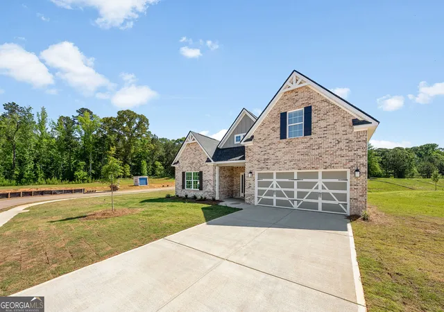 Photo 3 of Single family home for sale at 101 Beaver Creek Wy #246, Lagrange, GA 30241 | MLS# 10671186 | Listing updated on 2026-08-26